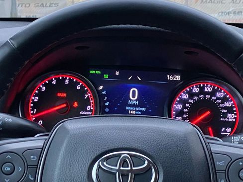 Used 2021 Toyota Camry XSE image 32