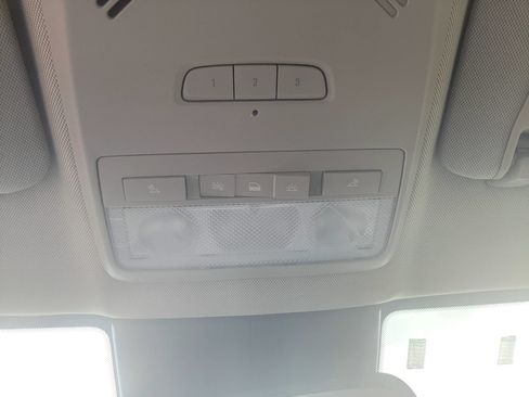 Used 2017 Buick Encore Essence FWD image 40