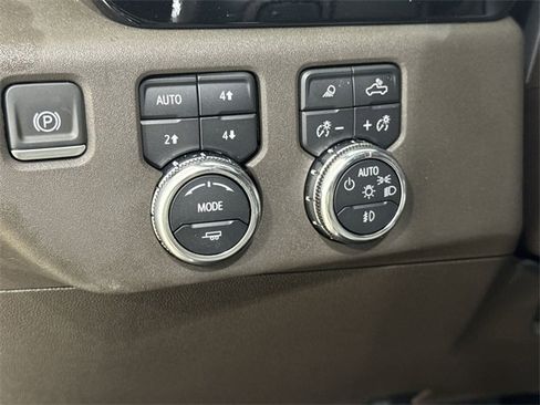 Certified 2024 GMC Sierra 2500 SLT w/ SLT Premium Package image 36
