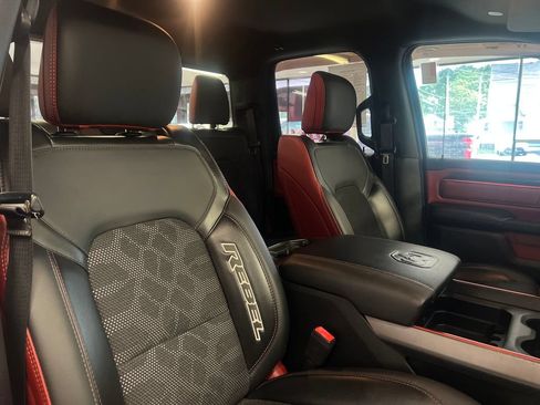 Used 2019 RAM 1500 Rebel AWD/4WD image 38