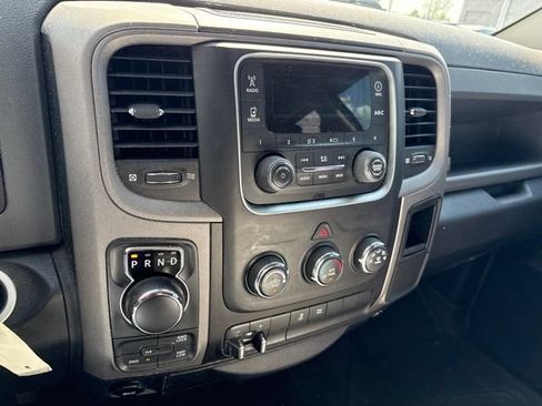 Used 2014 RAM 1500 Express AWD/4WD image 23