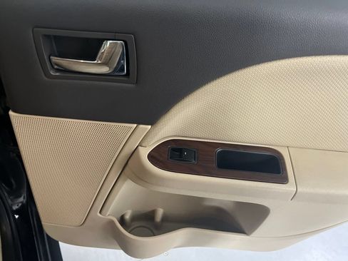 Used 2009 Ford Taurus SEL FWD image 54