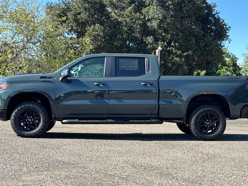 New 2025 Chevrolet Silverado 1500 Custom Trail Boss w/ Dark Appearance Package image 7