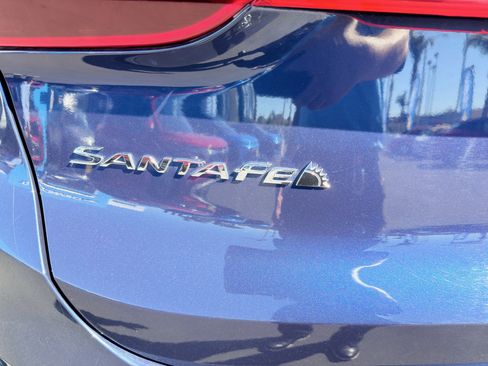 Used 2023 Hyundai Santa Fe Limited image 39