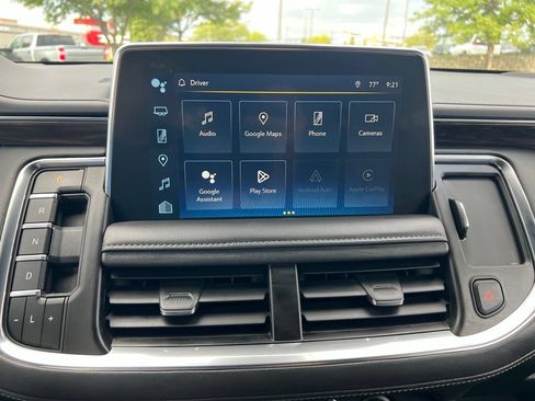 Used 2023 Chevrolet Tahoe Z71 w/ Luxury Package AWD/4WD image 39