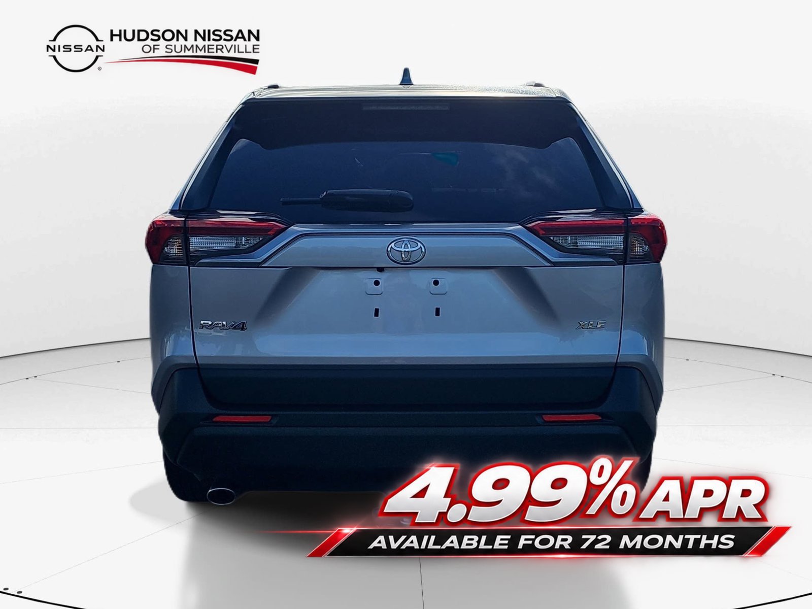 Used 2023 Toyota RAV4 XLE Premium FWD image 7