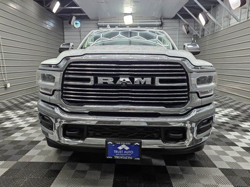 Used 2019 RAM 3500 Laramie AWD/4WD image 3