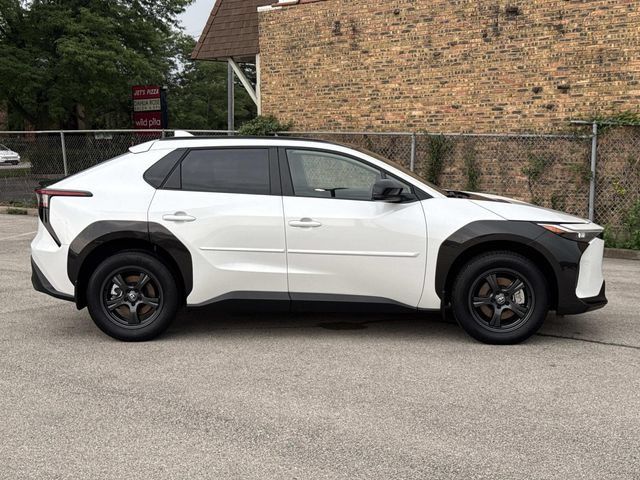 Used 2024 Toyota bZ4X AWD w/ Weather Package image 4