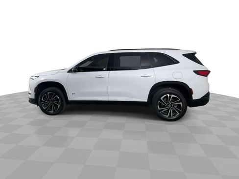 Used 2025 Buick Enclave Sport Touring image 6