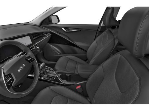 New 2025 Kia Niro SX image 31
