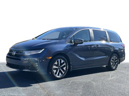 Certified 2025 Honda Odyssey EX-L image 24