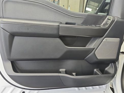 Used 2024 Ford F150 Lariat w/ FX4 Off-Road Package image 27