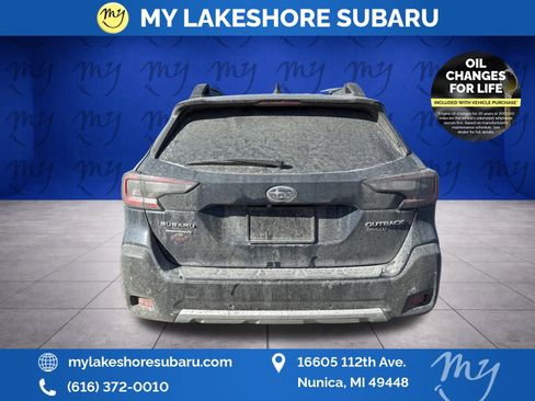 Used 2025 Subaru Outback Limited image 9