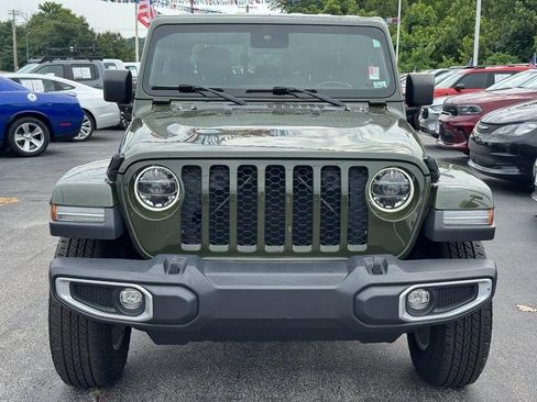 Used 2022 Jeep Gladiator Sport AWD/4WD image 10