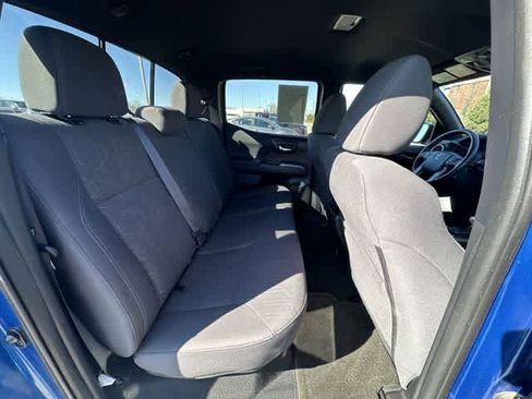 Used 2018 Toyota Tacoma TRD Off-Road w/ Technology Package image 22