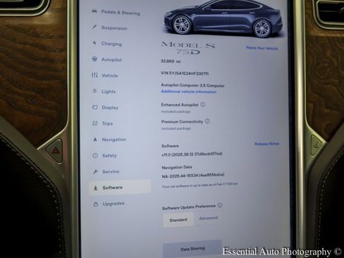 Used 2017 Tesla Model S 75D image 18