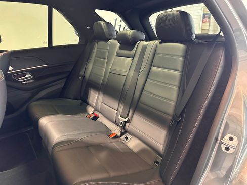 Certified 2025 Mercedes-Benz GLE 580 4MATIC image 34
