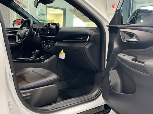 New 2026 Buick Envista Sport Touring w/ Convenience I Package image 9