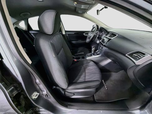 Used 2019 Nissan Sentra SV FWD image 30