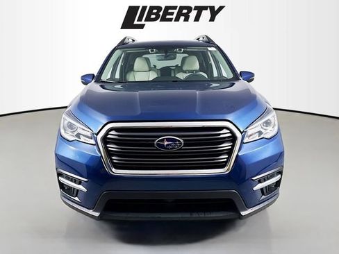 Used 2022 Subaru Ascent Limited w/ Technology Package image 2