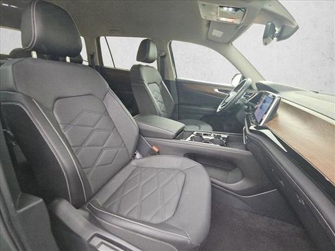 Used 2026 Volkswagen Atlas SE AWD/4WD image 21