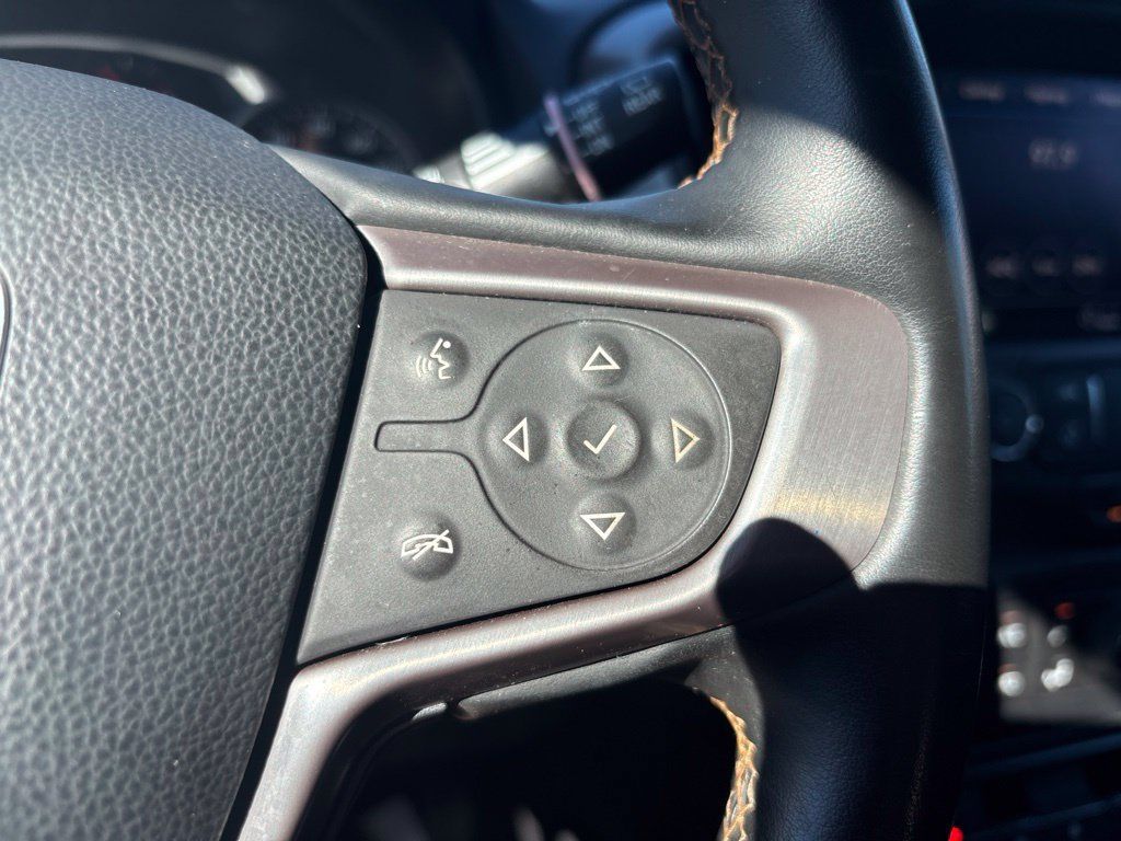 Used 2024 GMC Terrain AT4 w/ LPO, Floor Liner Package AWD/4WD image 24
