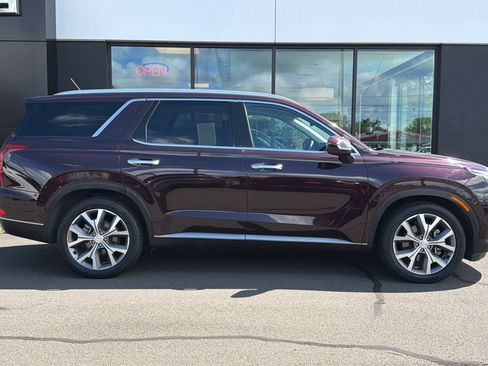 Used 2020 Hyundai Palisade SEL w/ Premium Package AWD/4WD image 3
