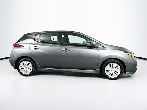 Used 2024 Nissan Leaf S FWD image 10