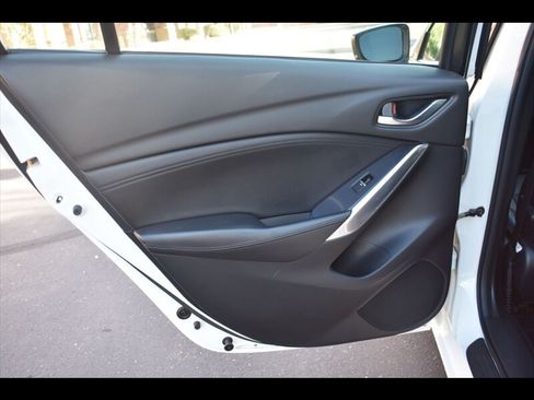 Used 2017 MAZDA MAZDA6 Touring FWD image 21