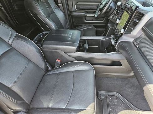 Used 2020 RAM 2500 Limited image 14