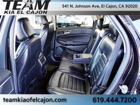 Used 2023 Ford Edge SEL image 16
