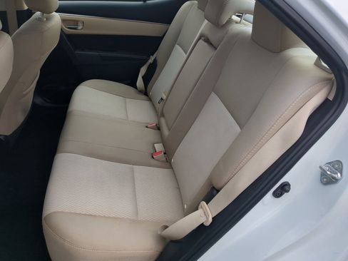 Used 2016 Toyota Corolla LE image 16