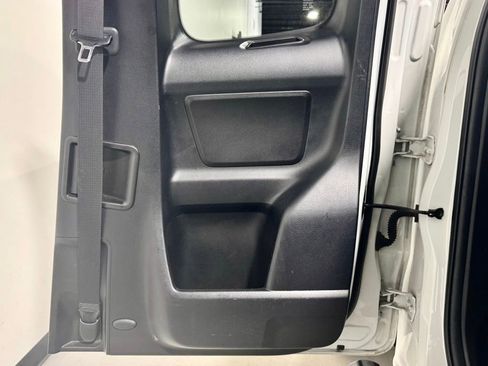 Used 2023 Toyota Tacoma SR image 27