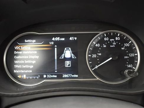 Used 2024 Nissan Versa SV image 26