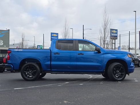 Used 2023 Chevrolet Silverado 1500 Custom w/ LPO, Dark Essentials Package image 26