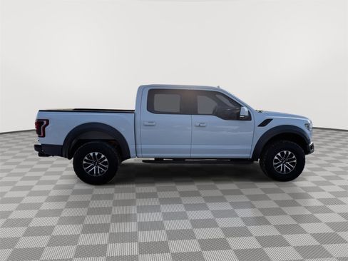 Used 2019 Ford F150 Raptor w/ Equipment Group 802A Luxury image 9