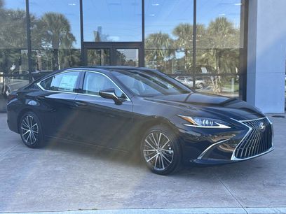 New 2025 Lexus ES 350 w/ Premium Package