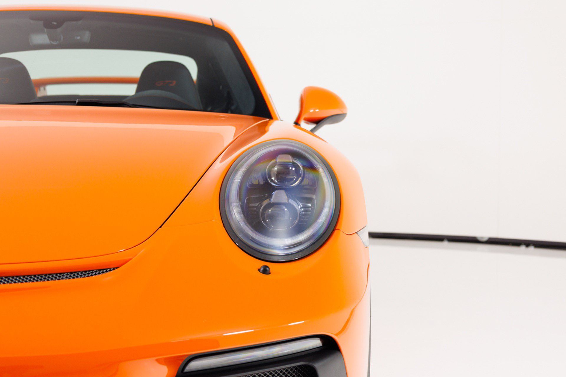 Used 2018 Porsche 911 GT3 RWD image 59