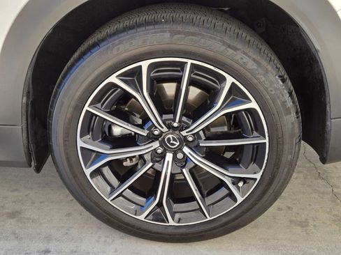 Certified 2025 MAZDA CX-70 Plug-In Hybrid w/ Premium Pkg image 10