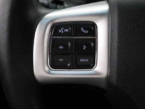 Used 2016 Dodge Grand Caravan R/T w/ Driver Convenience Group FWD image 17