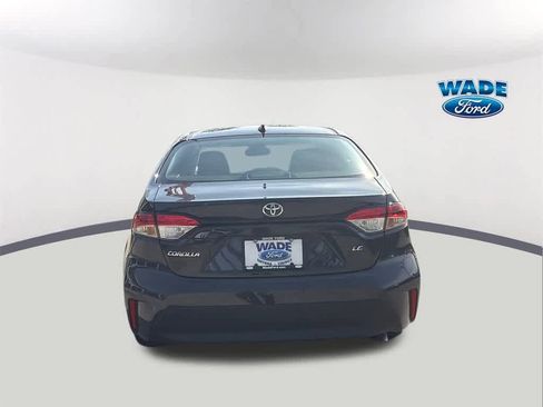 Used 2025 Toyota Corolla LE image 6