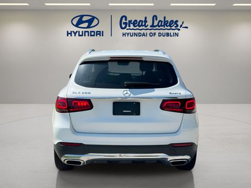Used 2020 Mercedes-Benz GLC 300 4MATIC image 4