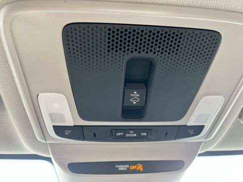 New 2027 Honda HR-V EX-L image 18