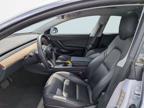Used 2020 Tesla Model 3 Long Range AWD/4WD image 18