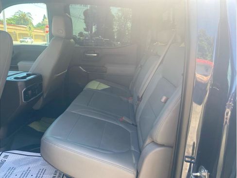 Used 2020 GMC Sierra 1500 SLT w/ SLT Premium Package AWD/4WD image 16