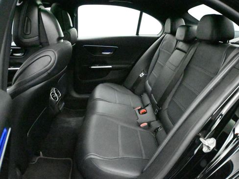 Used 2022 Mercedes-Benz C 300 4MATIC Sedan image 13