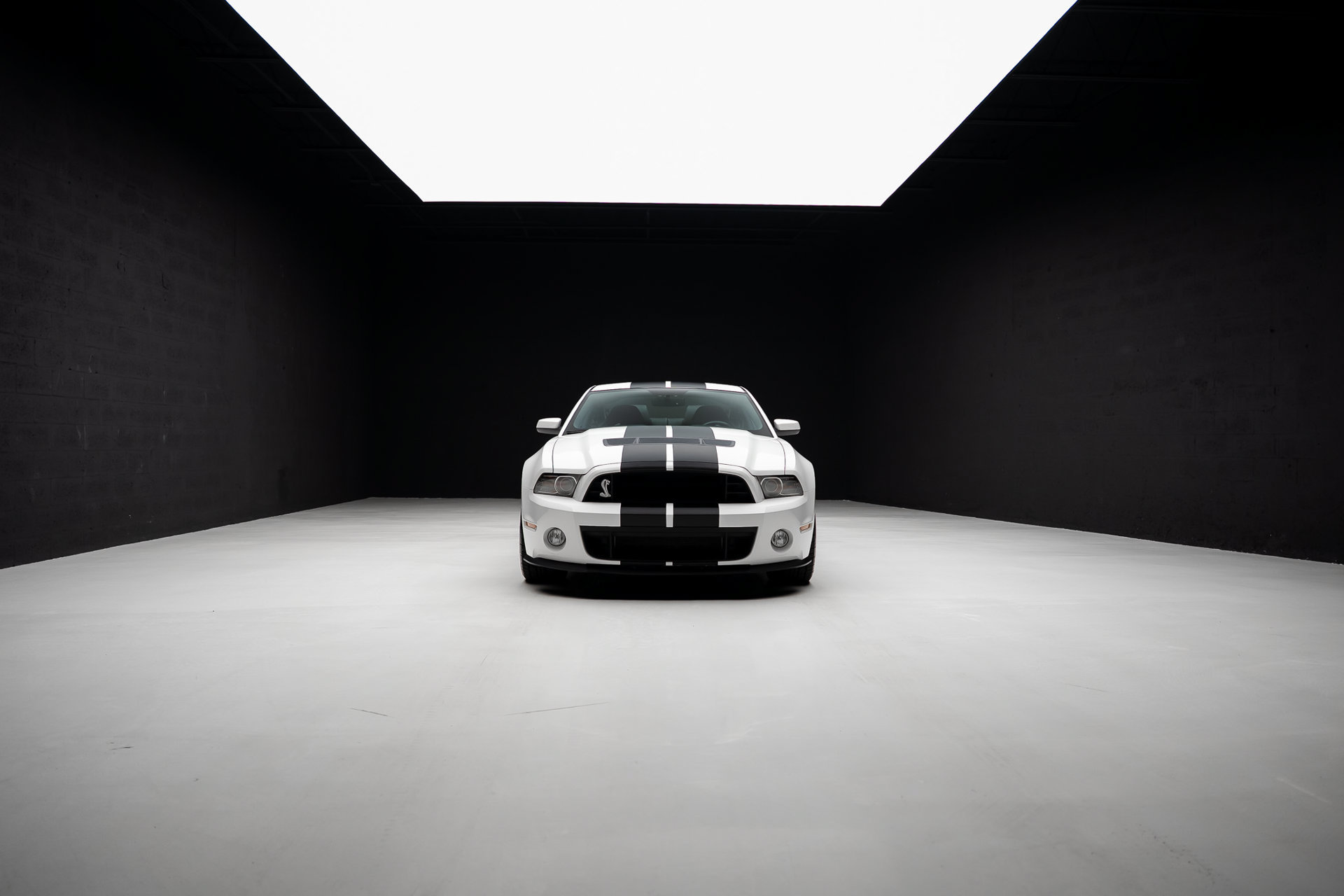 Used 2013 Ford Mustang Shelby GT500 RWD image 81
