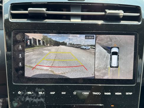 Used 2023 Hyundai Tucson Limited FWD image 30