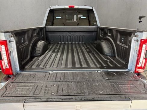 New 2026 Ford F250 Lariat w/ Black Appearance Package AWD/4WD image 17
