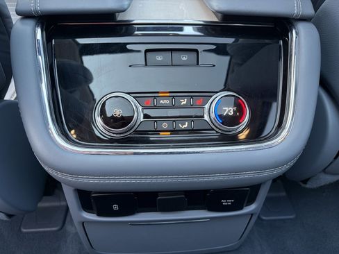 Used 2021 Lincoln Navigator L Black Label AWD/4WD image 33